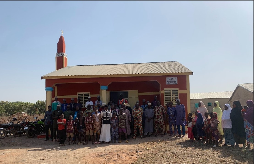 صورة مسجد وبئر /المرحوم بإذن الله تعالي مشاري مفلح الشمري ( رحمه الله)